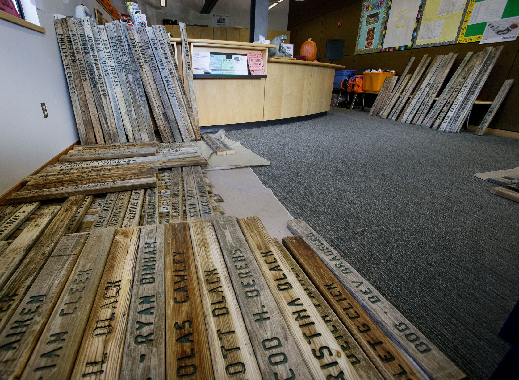 191009-newslocal-toytakedown 02.jpg